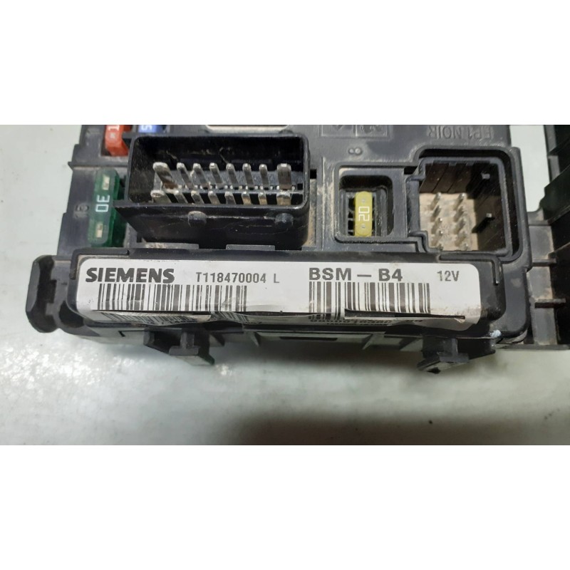 Recambio de caja reles / fusibles para citroen c3 hdi 70 furio referencia OEM IAM 965061838000 BSM - B4 SIEMENS