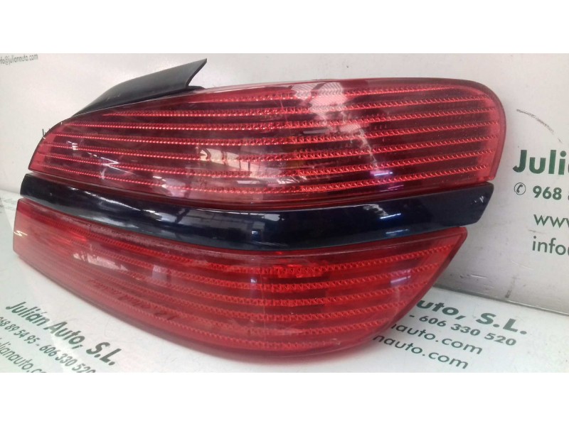 Recambio de piloto trasero derecho para peugeot 406 berlina (s1/s2) srdt referencia OEM IAM 9630364777  