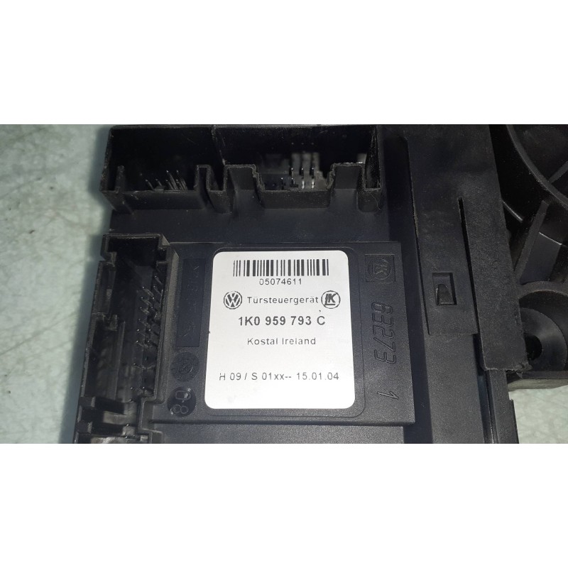 Recambio de motor elevalunas delantero izquierdo para volkswagen golf v berlina (1k1) highline referencia OEM IAM 1K0959701E 1K0