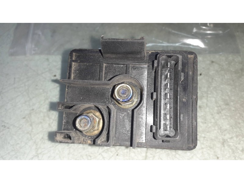 Recambio de caja precalentamiento para citroen saxo 1.5 diesel referencia OEM IAM 9616280080 80513J LUCAS