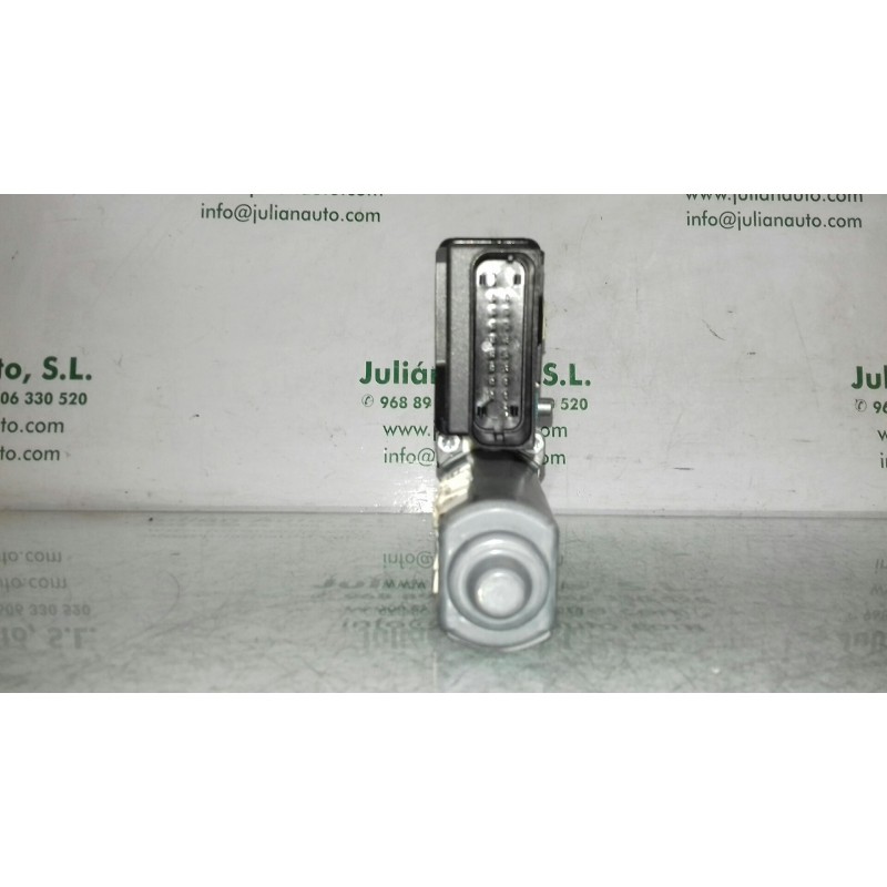 Recambio de motor elevalunas trasero izquierdo para skoda octavia berlina (1z3) active referencia OEM IAM 5K0959703A 995932400 B