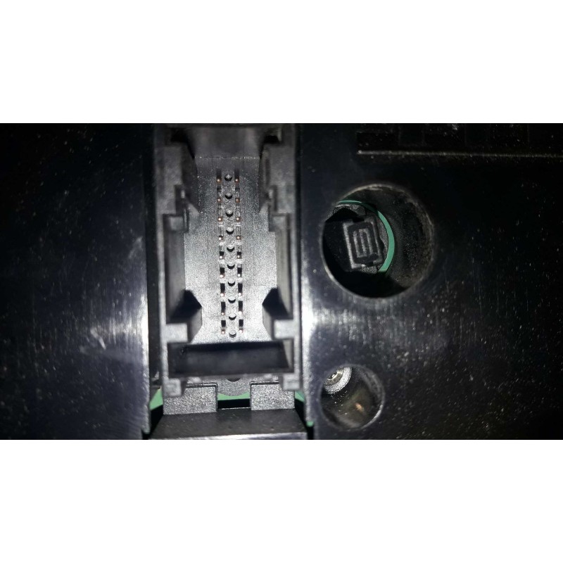 Recambio de mando climatizador para citroen xsara picasso 2.0 hdi exclusive referencia OEM IAM 96514030XT E242301 F011500007
