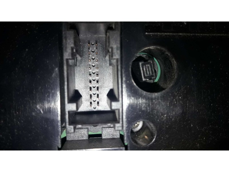 Recambio de mando climatizador para citroen xsara picasso 2.0 hdi exclusive referencia OEM IAM 96514030XT E242301 F011500007