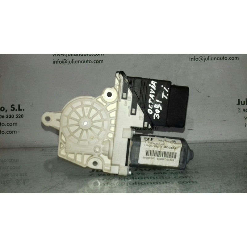 Recambio de motor elevalunas trasero izquierdo para skoda octavia berlina (1z3) active referencia OEM IAM 5K0959703A 995932400 B