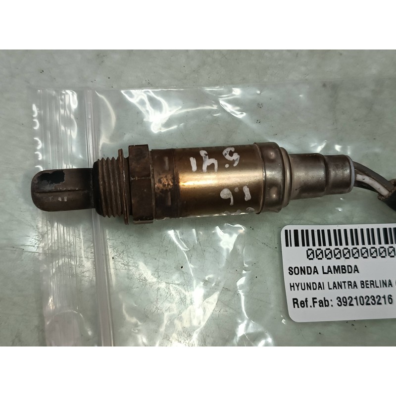 Recambio de sonda lambda para hyundai lantra berlina (rd) 1.6 gls referencia OEM IAM 3921023216 9350930031 CONECTOR 4 PINES