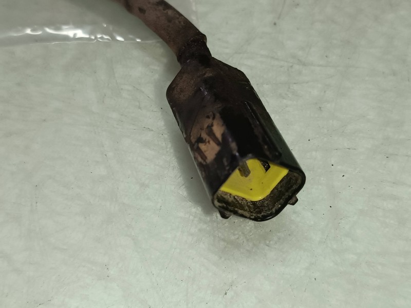 Recambio de sonda lambda para hyundai lantra berlina (rd) 1.6 gls referencia OEM IAM 3921023216 9350930031 CONECTOR 4 PINES