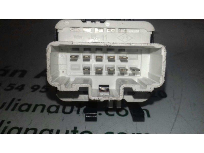 Recambio de mando elevalunas delantero izquierdo para renault laguna ii (bg0) confort dynamique referencia OEM IAM 015090C 5+5 P