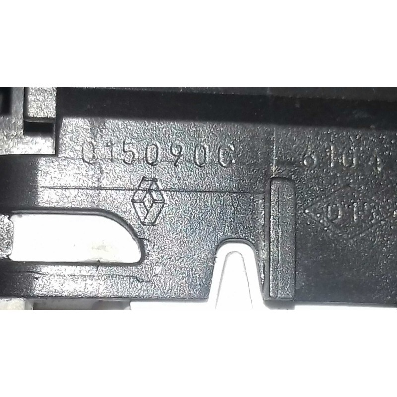 Recambio de mando elevalunas delantero izquierdo para renault laguna ii (bg0) confort dynamique referencia OEM IAM 015090C 5+5 P