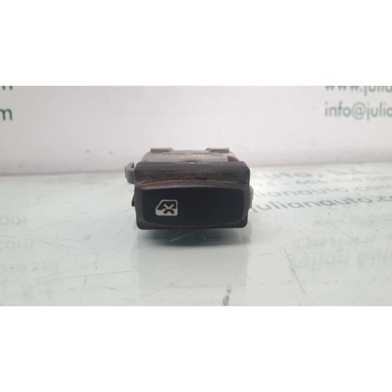 Recambio de interruptor para renault laguna ii (bg0) confort dynamique referencia OEM IAM 2808202  BLOQUEO ELEVALUNAS