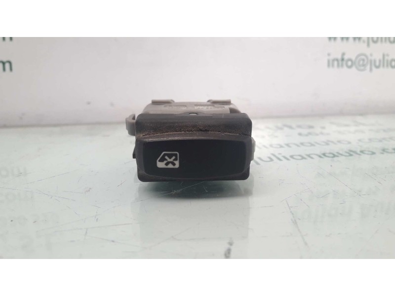 Recambio de interruptor para renault laguna ii (bg0) confort dynamique referencia OEM IAM 2808202  BLOQUEO ELEVALUNAS