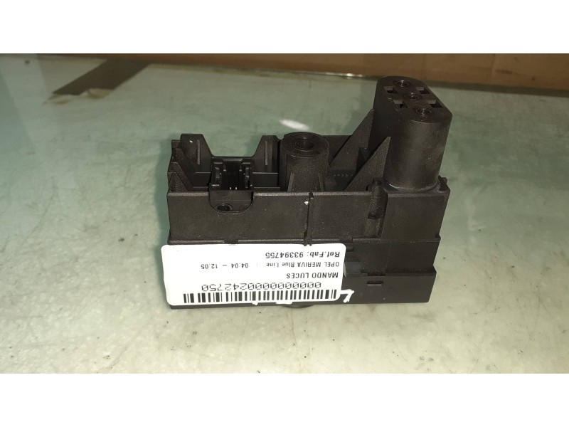 Recambio de mando luces para opel meriva blue line referencia OEM IAM 93394755 GM CONECTOR 12 PINES