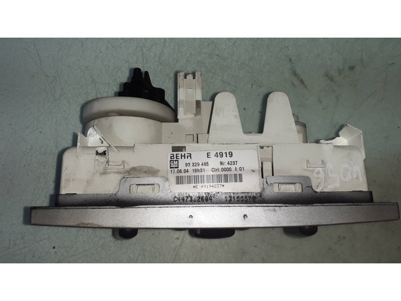 Recambio de mando calefaccion / aire acondicionado para opel meriva blue line referencia OEM IAM 93329465  BEHR