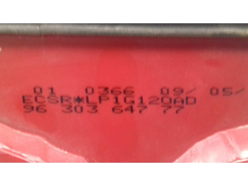 Recambio de piloto trasero derecho para peugeot 406 berlina (s1/s2) st referencia OEM IAM 9630364777  