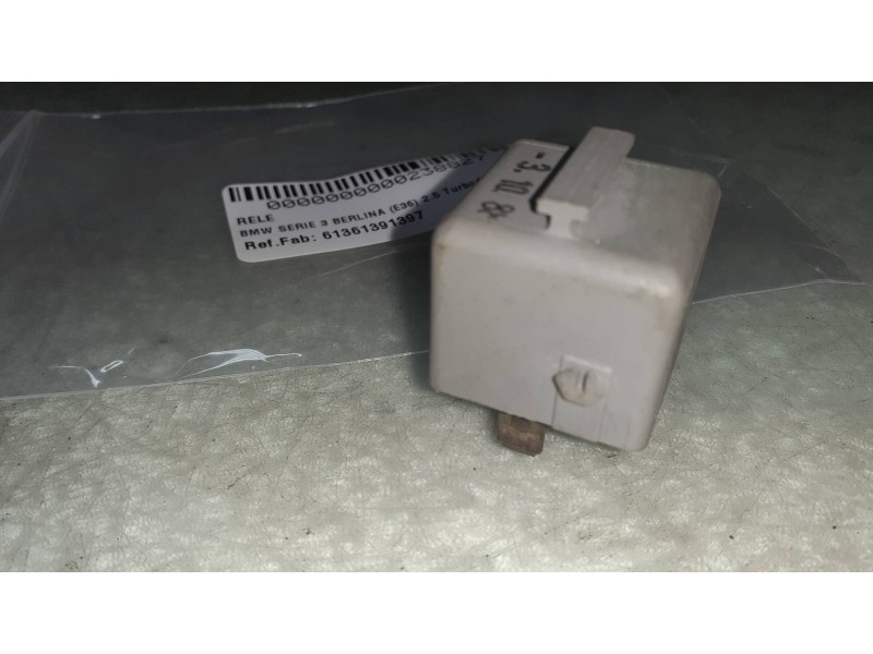 Recambio de rele para bmw serie 3 berlina (e36) 2.5 turbodiesel cat referencia OEM IAM 61361391397 899547 GRIS