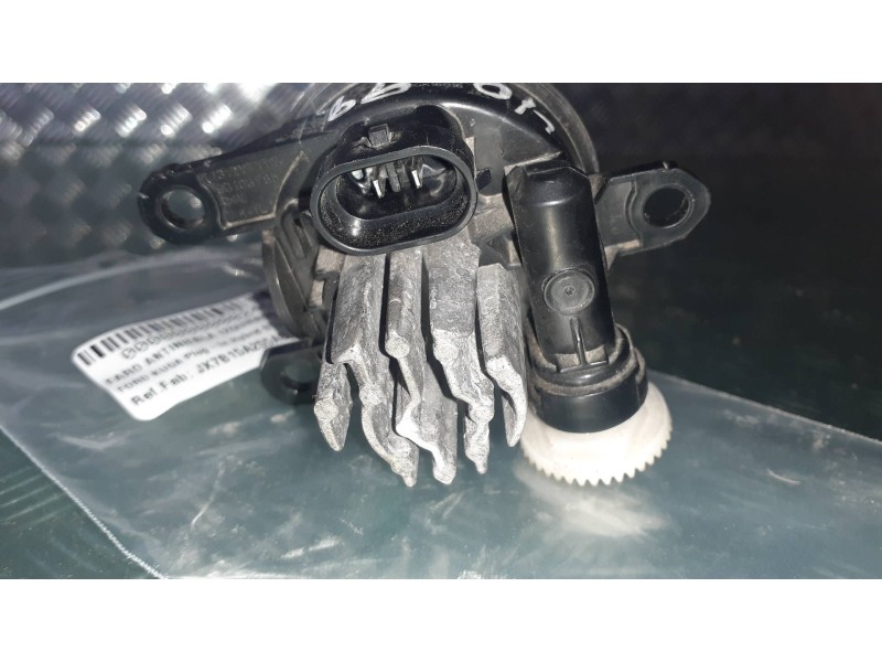 Recambio de faro antiniebla izquierdo para ford kuga plug-in hybrid st-line referencia OEM IAM JX7B15A255AB  