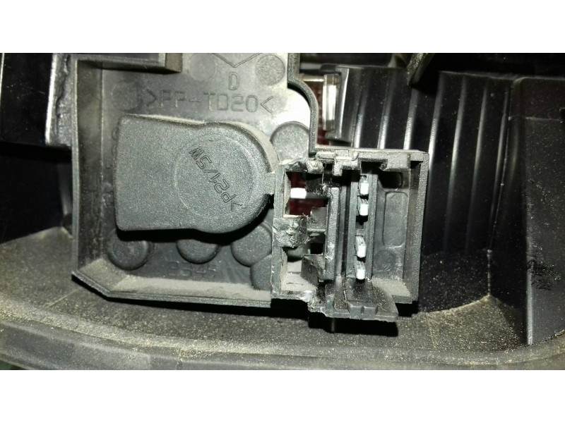 Recambio de piloto trasero derecho para renault laguna ii (bg0) dynamique referencia OEM IAM 8200002474  EXT-ALETA