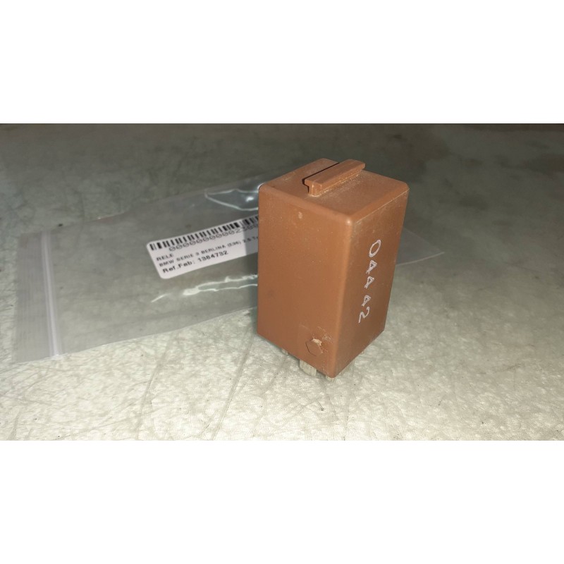 Recambio de rele para bmw serie 3 berlina (e36) 2.5 turbodiesel cat referencia OEM IAM 1384732 04442 MARRON