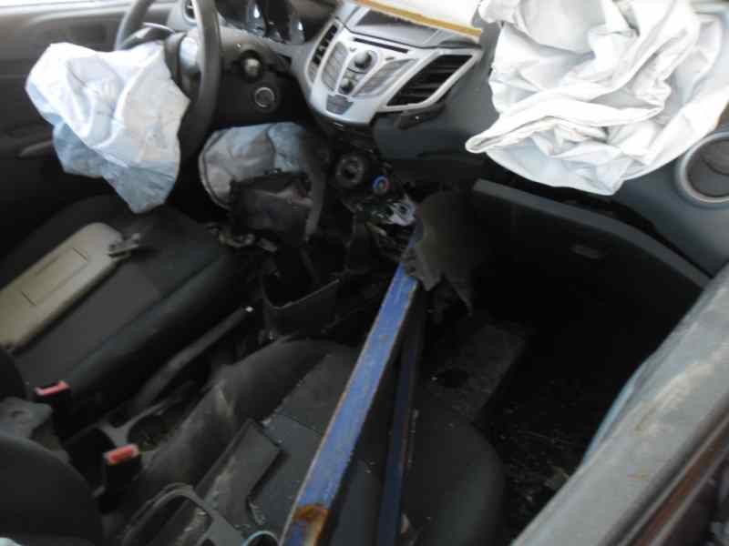 ford fiesta (cb1) del año 2010