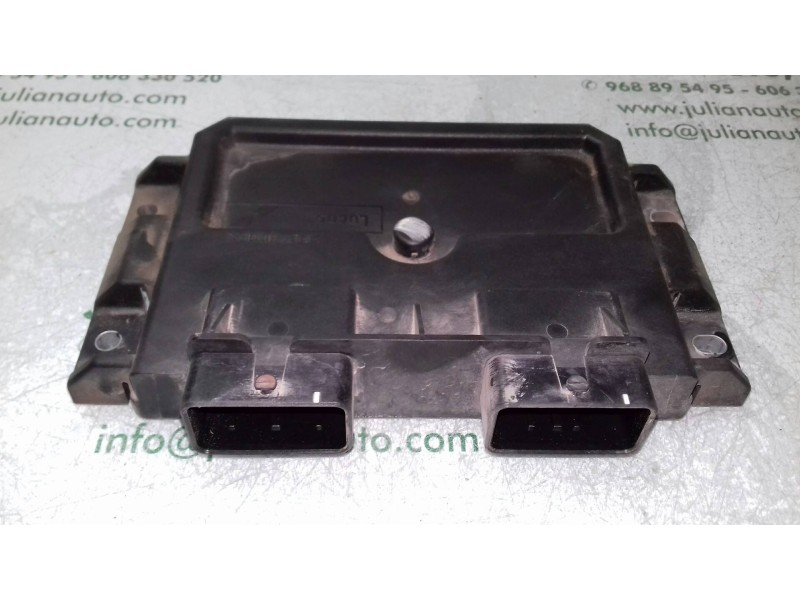 Recambio de centralita motor uce para peugeot 206 berlina xt referencia OEM IAM 9640899880 PSA9639587680 R04080015G