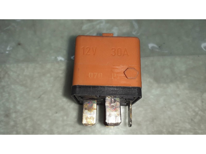 Recambio de rele para bmw serie 3 berlina (e36) 1.8 cat (m43) referencia OEM IAM 0332014456 BOSCH NARANJA