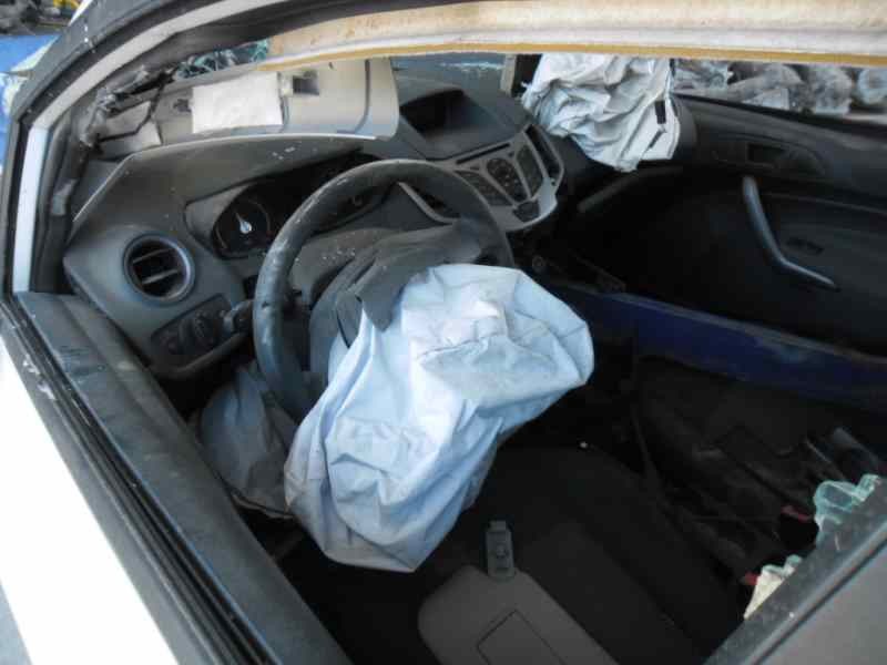 ford fiesta (cb1) del año 2010
