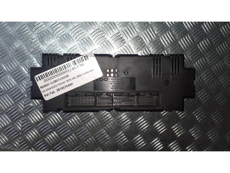 Recambio de mando climatizador para volkswagen passat berlina (3b3) comfortline referencia OEM IAM 3B1907044H  2400022303