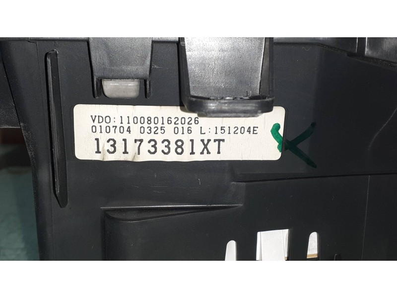 Recambio de cuadro instrumentos para opel meriva blue line referencia OEM IAM 13173381XT 87001437 VDO