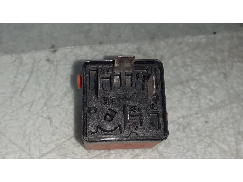 Recambio de rele para bmw serie 3 berlina (e36) 2.0 24v referencia OEM IAM 0332014456 BOSCH NARANJA