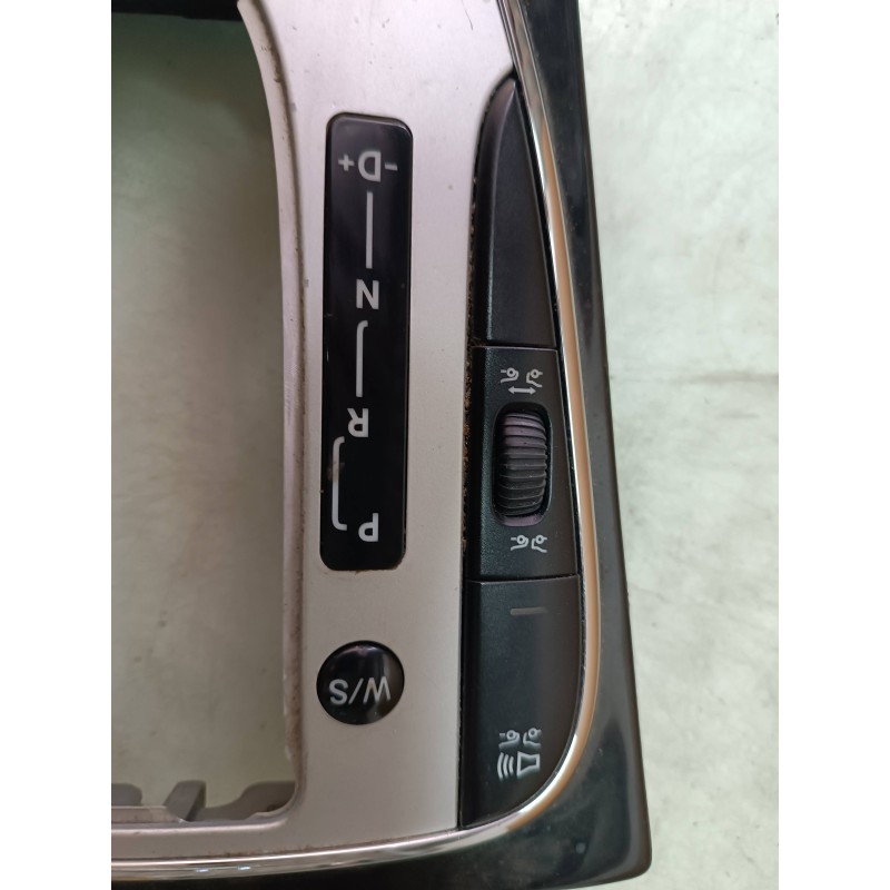 Recambio de guarnecidos palanca cambio para mercedes-benz clase e (w211) berlina e 500 (211.070) referencia OEM IAM 2118206610 0