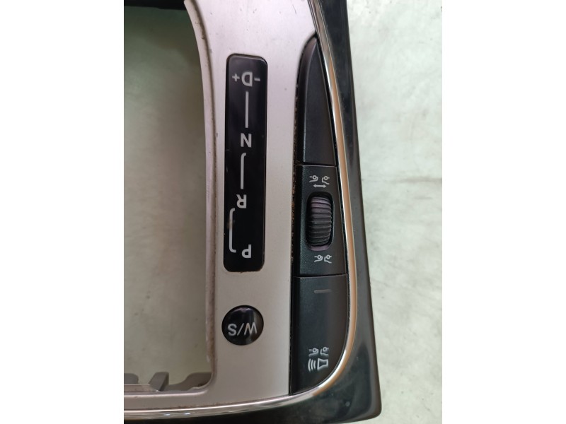 Recambio de guarnecidos palanca cambio para mercedes-benz clase e (w211) berlina e 500 (211.070) referencia OEM IAM 2118206610 0