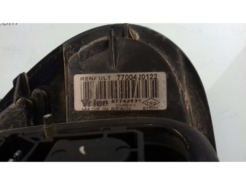 Recambio de piloto trasero izquierdo para renault laguna (b56) 1.9 dci rt referencia OEM IAM 7700420122  EXT - ALETA
