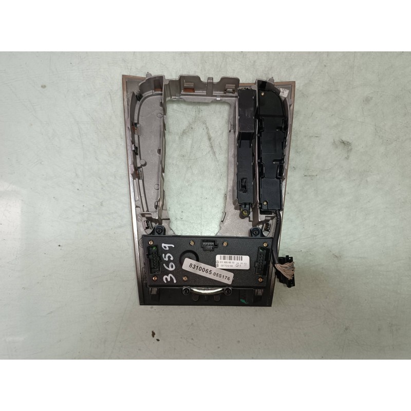 Recambio de guarnecidos palanca cambio para mercedes-benz clase e (w211) berlina e 500 (211.070) referencia OEM IAM 2118206610 0