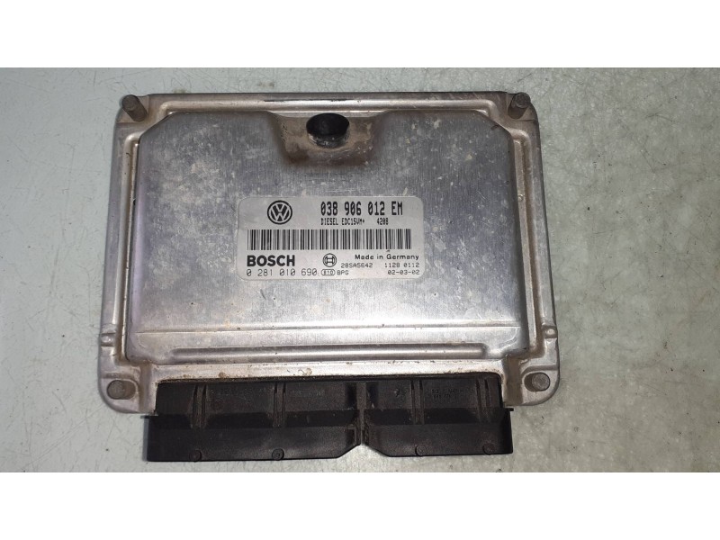 Recambio de centralita motor uce para seat ibiza (6l1) signo referencia OEM IAM 038906012EM 0281010690 BOSCH