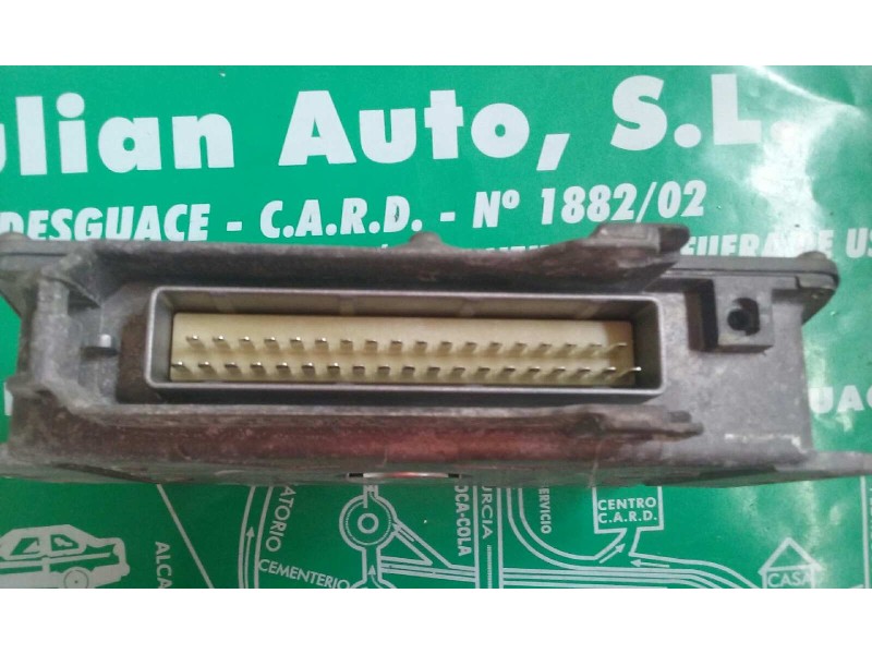 Recambio de centralita motor uce para citroen saxo 1.1 image referencia OEM IAM 9631528780 0261204788 BOSCH