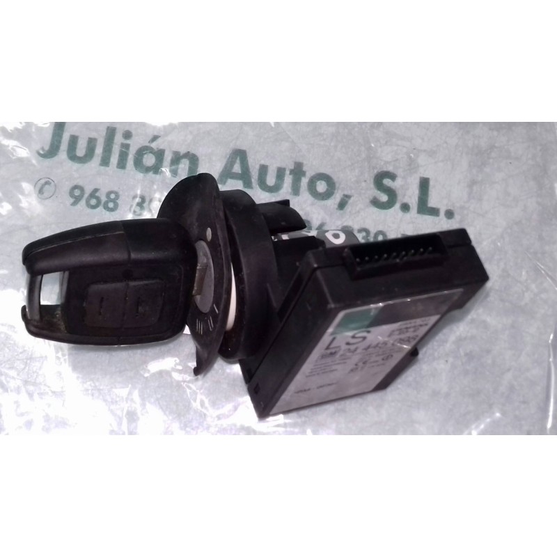 Recambio de conmutador de arranque para opel astra g berlina eco 4 referencia OEM IAM 13107754 24445098 SIEMENS