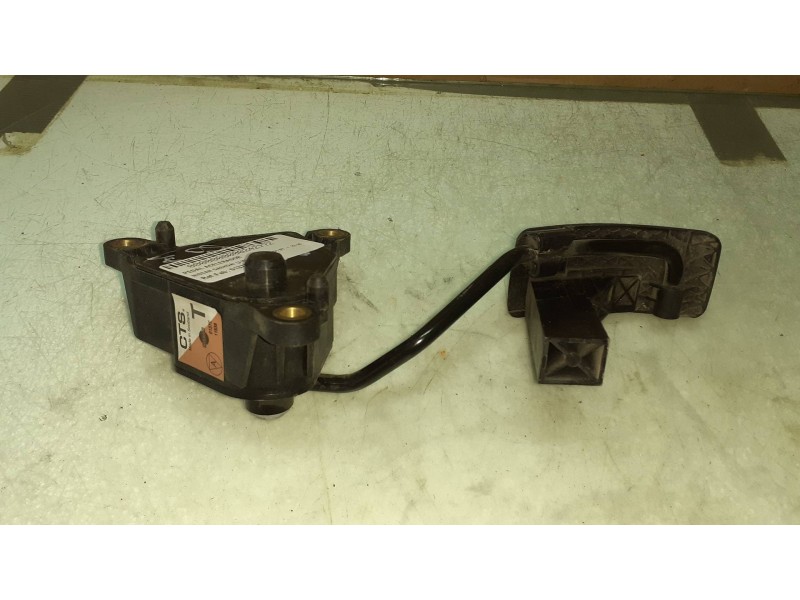 Recambio de pedal acelerador para nissan qashqai (j10) acenta referencia OEM IAM 0137C11538 0137C CONECTOR 6 PINES