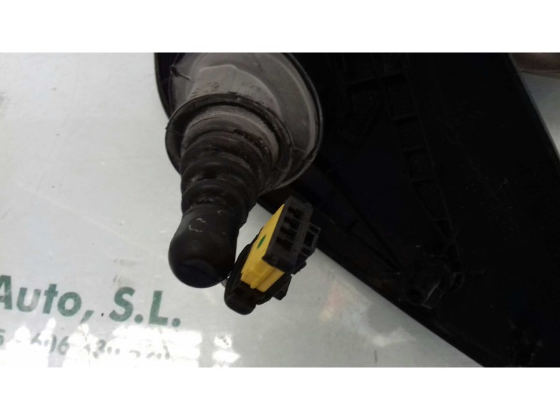 Recambio de retrovisor izquierdo para peugeot 206 berlina x-line refri referencia OEM IAM   MANUAL