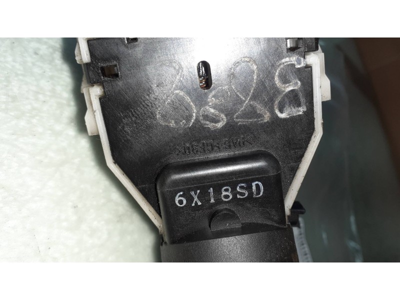 Recambio de mando limpia para nissan qashqai (j10) acenta referencia OEM IAM 6X18SD  