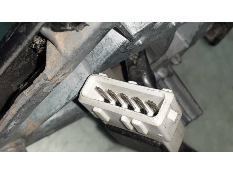 Recambio de retrovisor derecho para peugeot partner (s2) combiespace referencia OEM IAM 86654  ELECTRICO