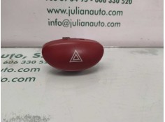 Recambio de warning para peugeot 206 berlina x-line refri referencia OEM IAM 9643213777  