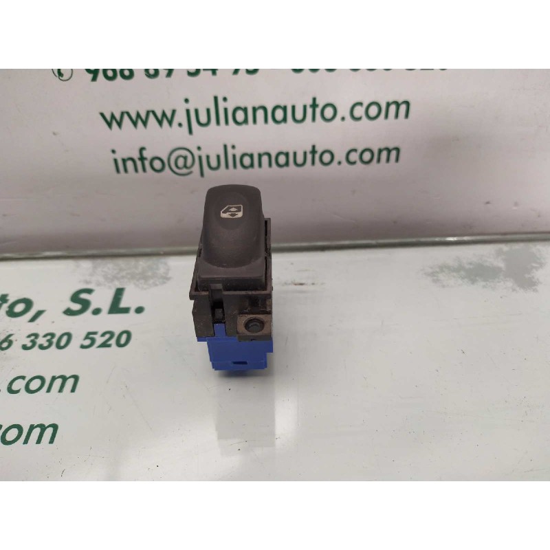 Recambio de mando elevalunas delantero izquierdo para renault laguna (b56) 1.9 dci rt referencia OEM IAM 700417487  