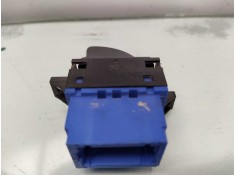 Recambio de mando elevalunas delantero izquierdo para renault laguna (b56) 1.9 dci rt referencia OEM IAM 700417487   2