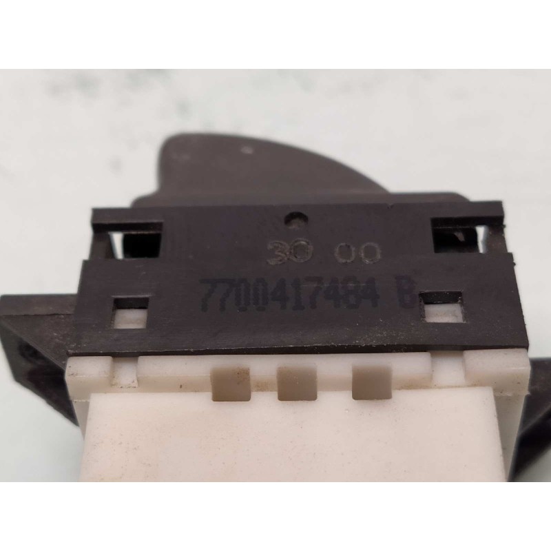 Recambio de mando elevalunas delantero izquierdo para renault laguna (b56) 1.9 dci rt referencia OEM IAM 7700417484B  5 PINES