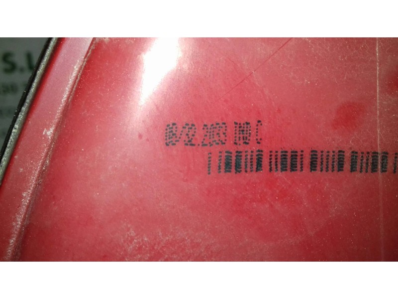 Recambio de piloto trasero derecho para peugeot 206 berlina xt referencia OEM IAM 08322033  