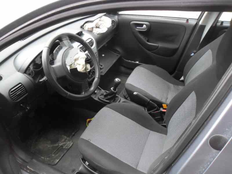 opel corsa c del año 2006