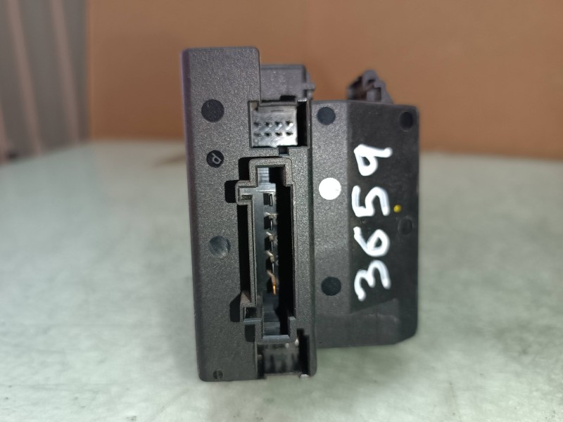 Recambio de centralita motor uce para mercedes-benz clase e (w211) berlina e 500 (211.070) referencia OEM IAM A1131533479 A21154