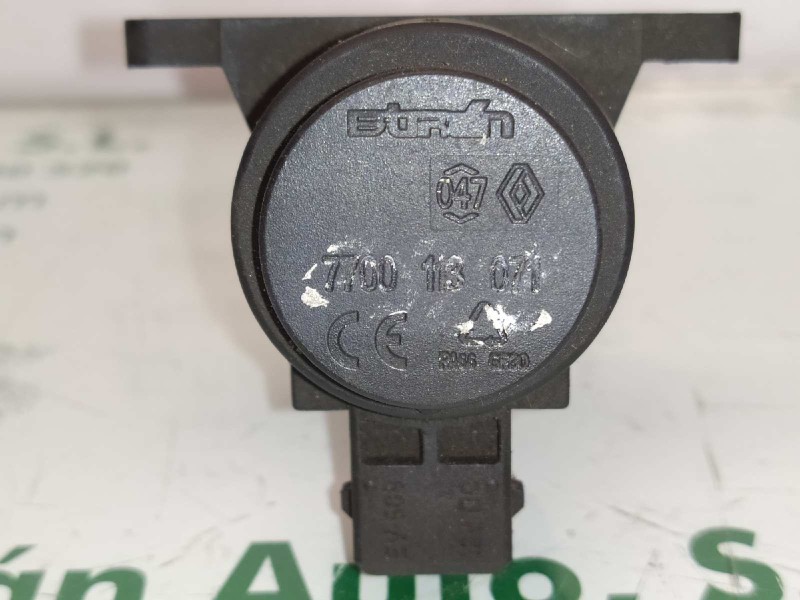 Recambio de valvula aire adicional para renault laguna (b56) 1.9 dci rt referencia OEM IAM 7700113071  