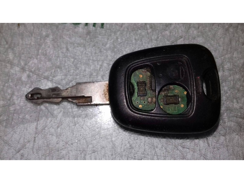 Recambio de centralita motor uce para peugeot 206 berlina xt referencia OEM IAM 0281011188 9650584680 KIT - BOSCH