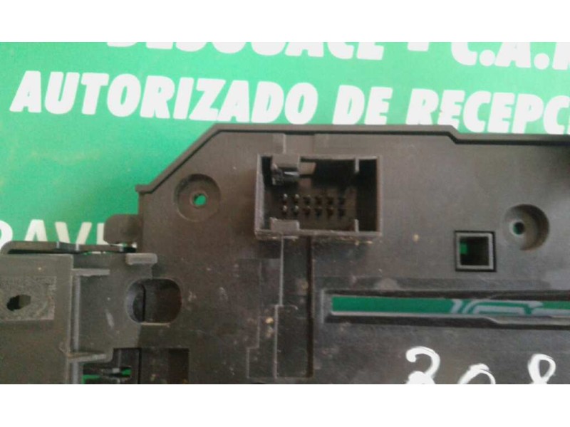 Recambio de sistema audio / radio cd para peugeot 308 active referencia OEM IAM 96777664ZD 90879NBE00020 BOTONERA RADIO