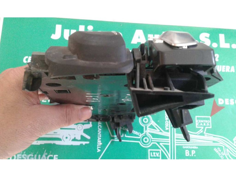 Recambio de sistema audio / radio cd para peugeot 308 active referencia OEM IAM 96777664ZD 90879NBE00020 BOTONERA RADIO